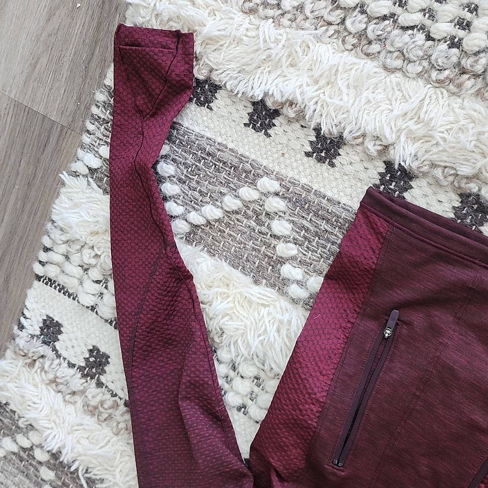Workout top lululemon - Picture 2 of 4